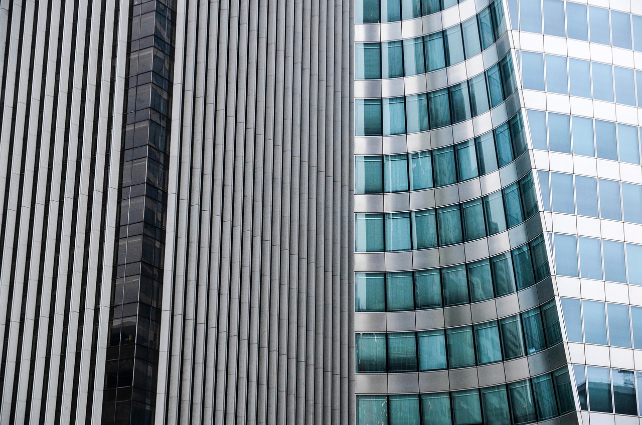 Buildings, glass, architecture — Case Studies in Success: Innovative Uses of Custom Rotational Molding