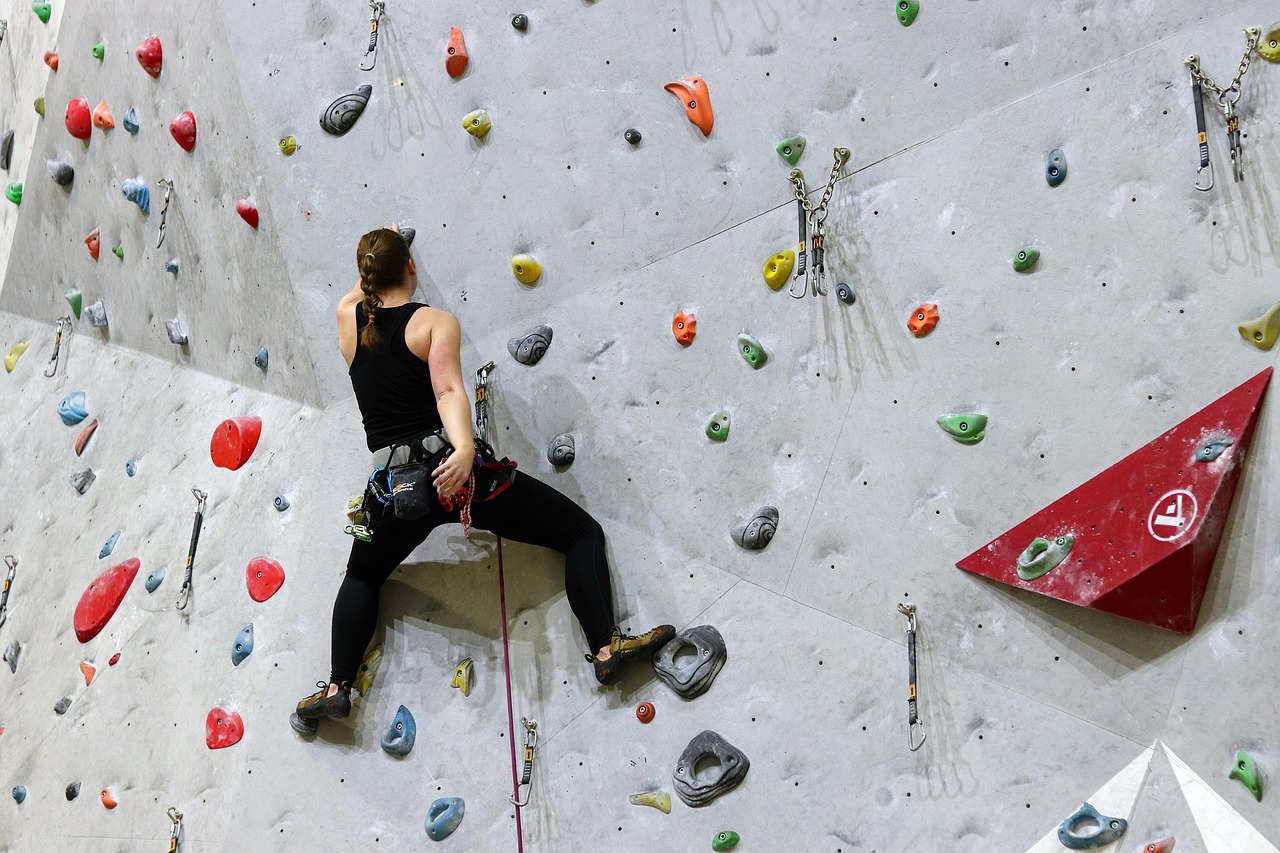 Rock climbing wall, sport, performance — NBA Reddit: Connect with Fans and Stay Updated on Game Streams