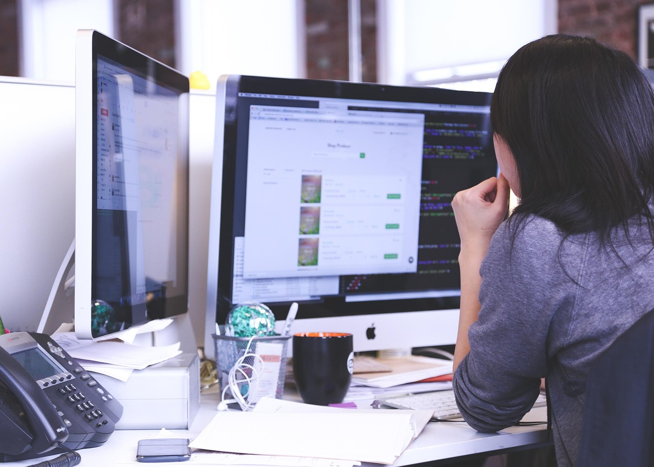 Startup, business, people — Steps For Achievement to Financial Freedom - Enhance Your Research Business Know-How